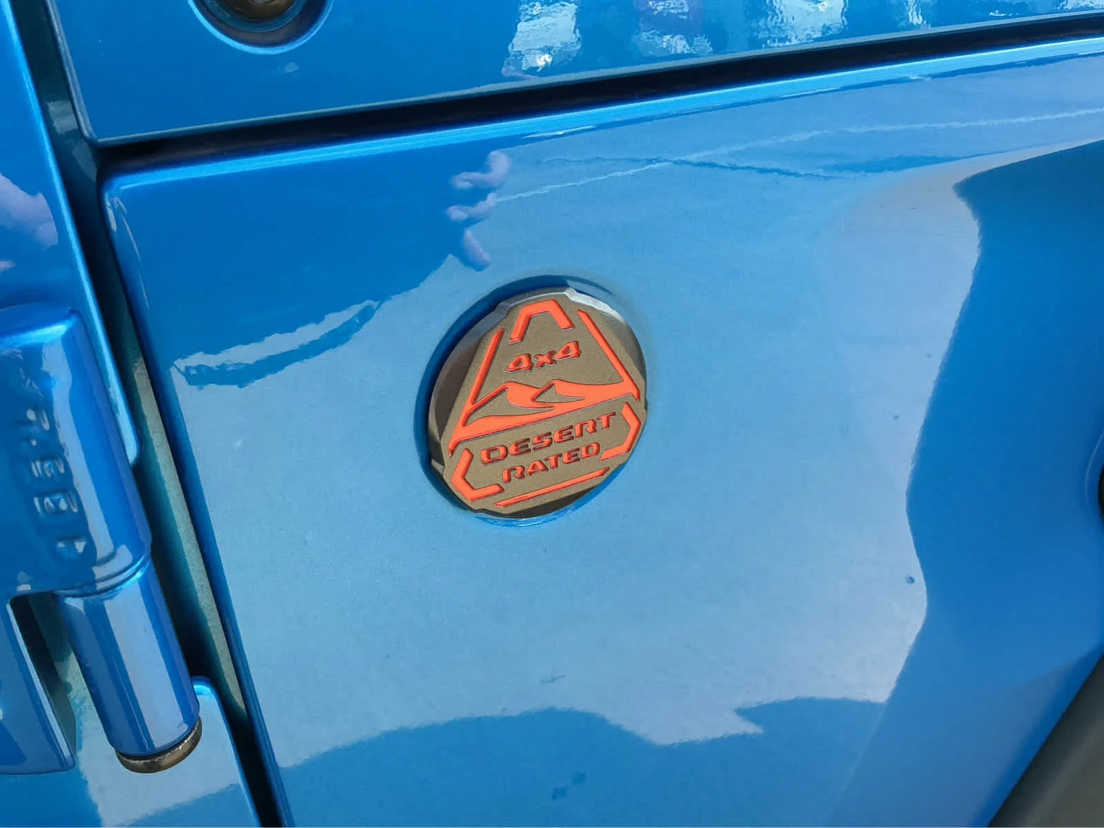 Used 2025 Hydro Blue Pearlcoat Jeep Mojave image 6