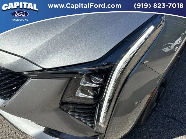 Used 2025 Silver Cadillac V-Series image 11