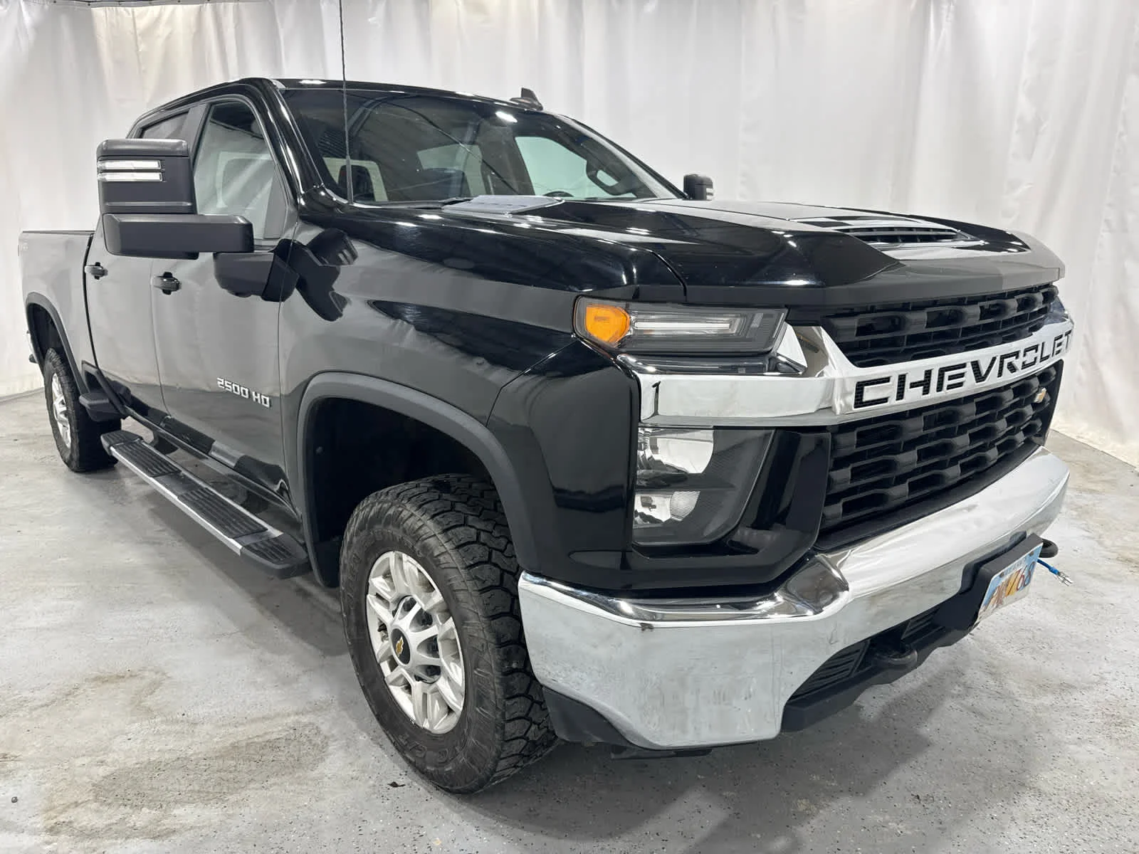 Used 2020 BLACK Chevrolet LT image 7
