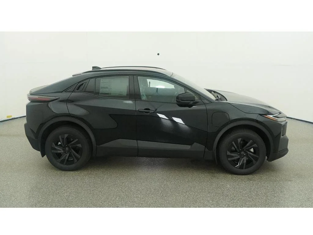 New 2026 Midnight Black Metallic Toyota SE image 11