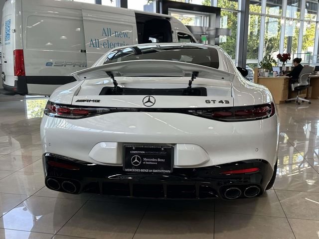 2026 Mercedes-Benz AMG GT Coupe 43 - Photo 8