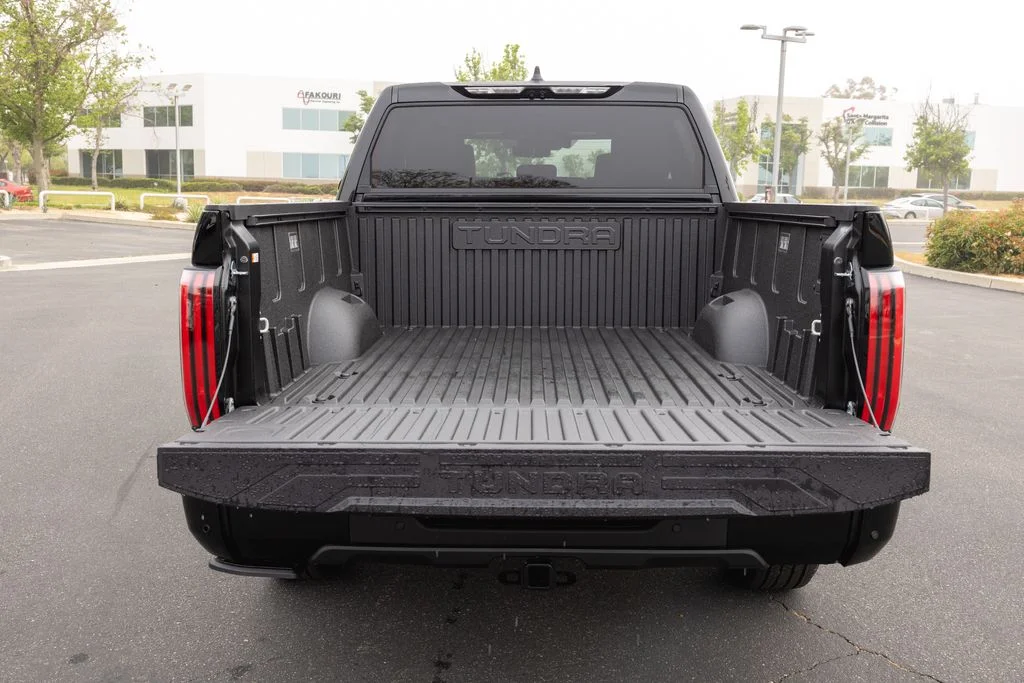 2026 Toyota Tundra Platinum - Photo 8