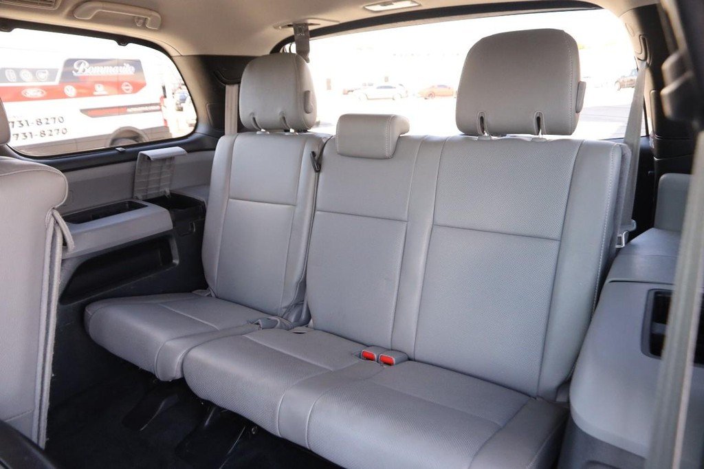Used 2018 Magnetic Gray Metallic Toyota Platinum 4WD (Natl) image 13