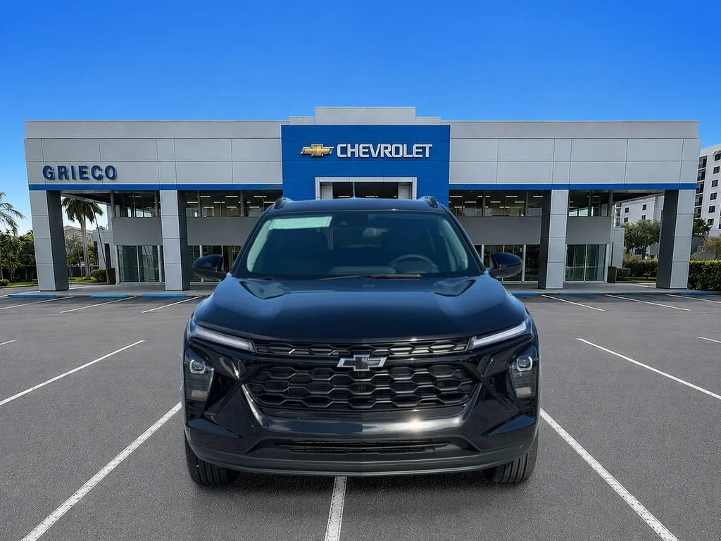 New 2026 Mosaic Black Metallic Chevrolet LT image 2