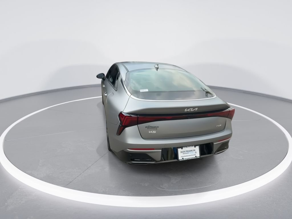 Used 2025 Gray Kia GT-Line image 7