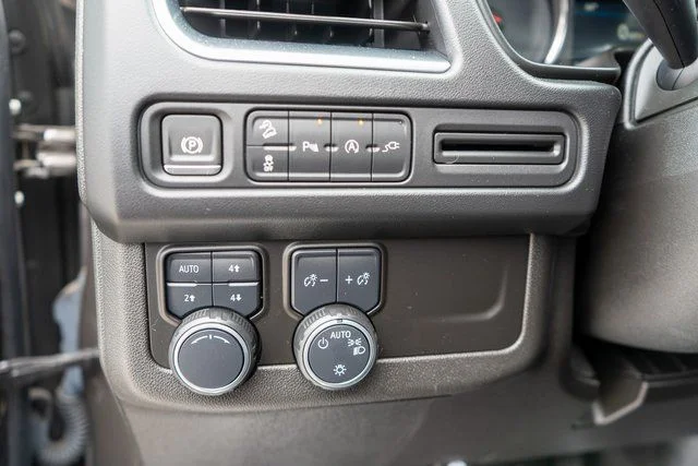 2021 Chevrolet Tahoe Z71 - Photo 20