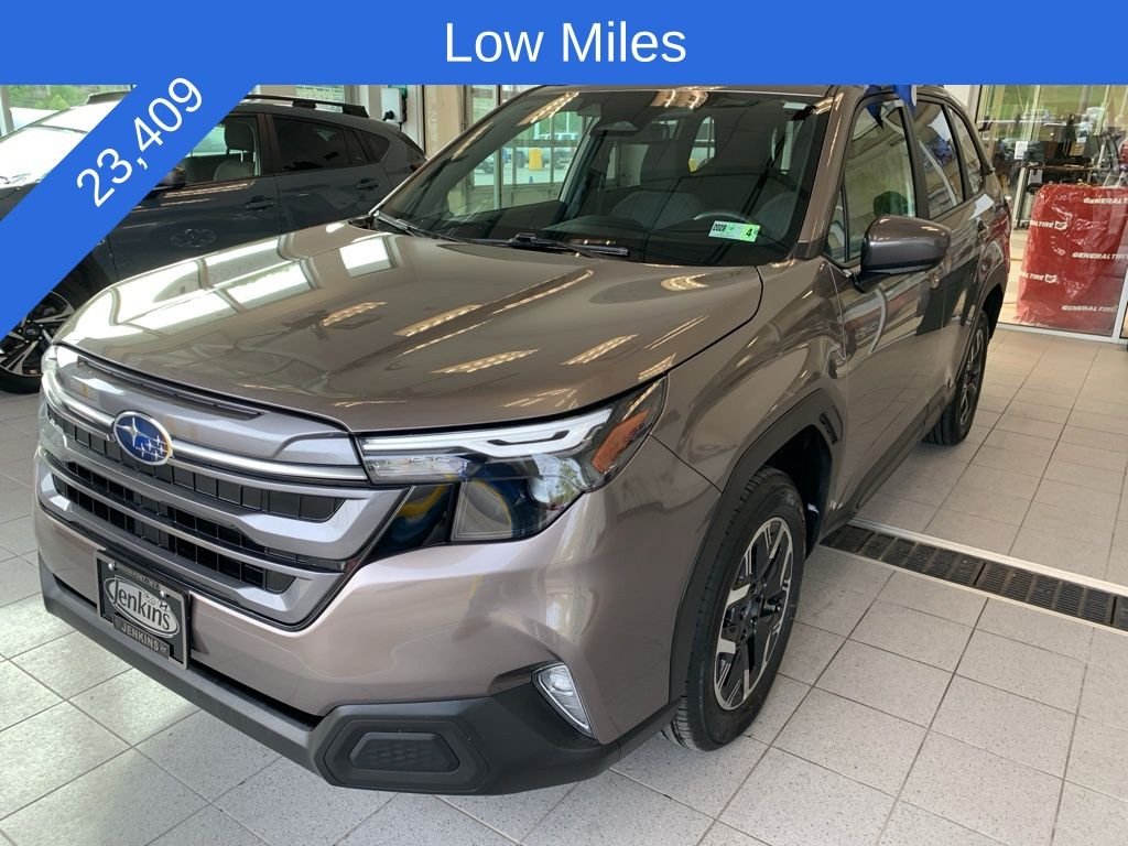Used 2025 Brown Subaru Premium image 2
