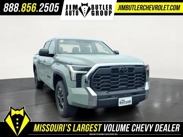 Used 2023 Gray Toyota SR5 image 23