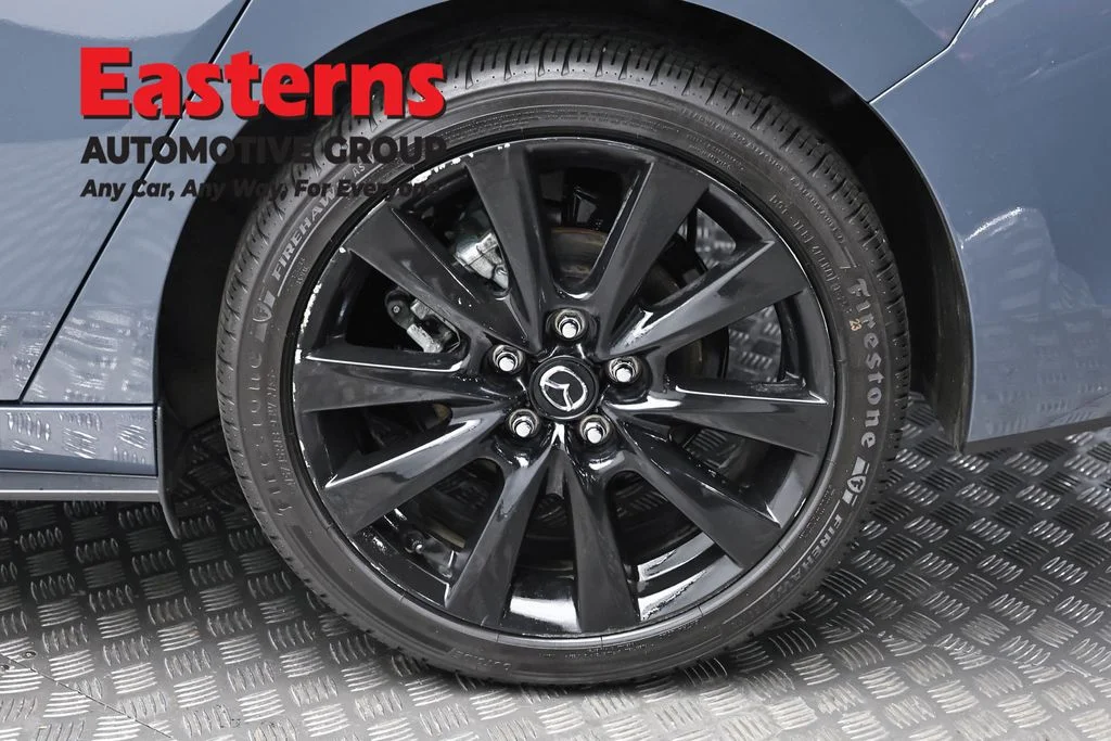 Used 2025 Gray Mazda 2.5 S Carbon Edition image 8