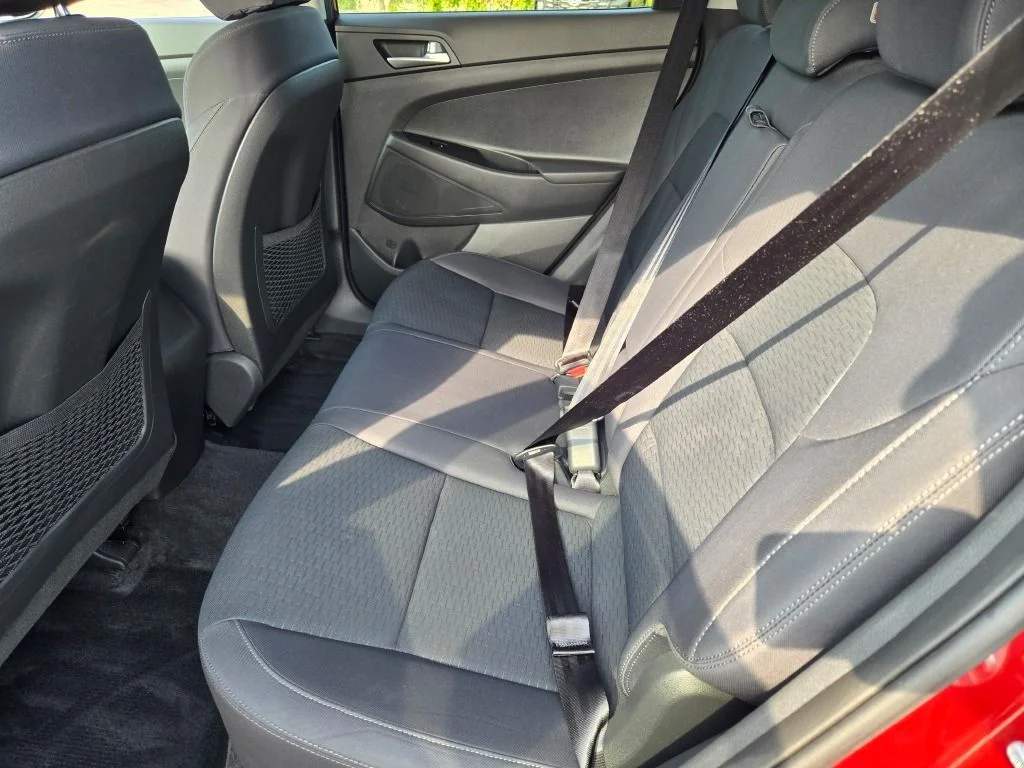 Used 2019 Red Hyundai Value image 15