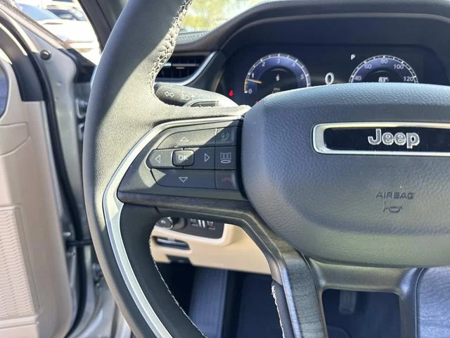New 2025 Silver Jeep Limited image 25