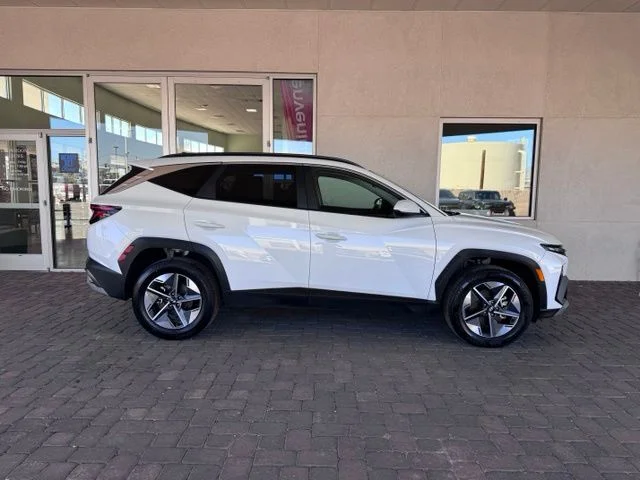 Certified Used 2025 White Hyundai SEL image 6