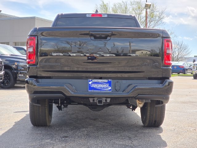 New 2026 Diamond Black Crystal Pearl-Coat Exterior Paint RAM Big Horn/Lone Star image 27