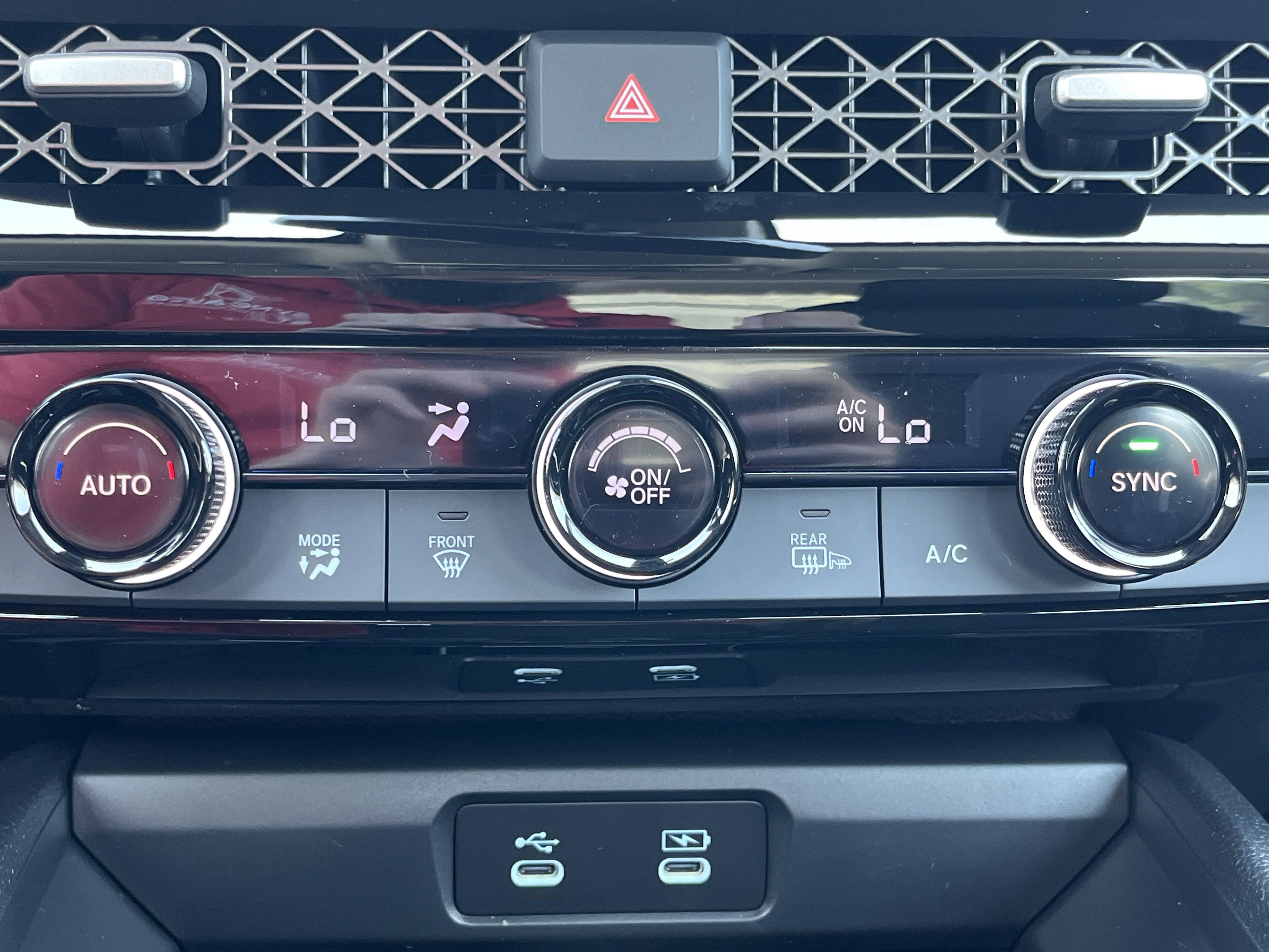 2025 Honda Accord Hybrid EX-L - Photo 6
