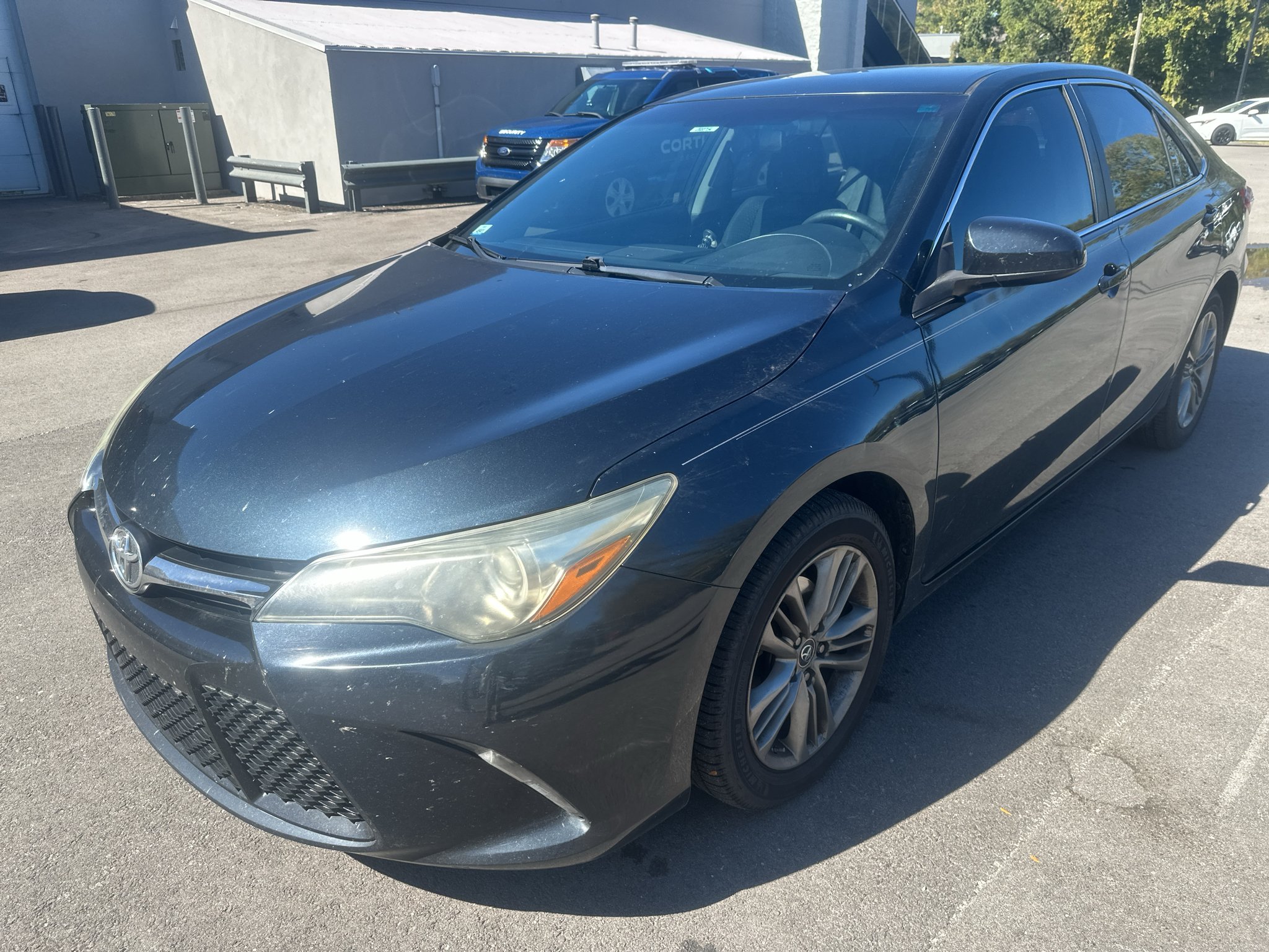 Used 2015 Cosmic Gray Mica Toyota SE image 3