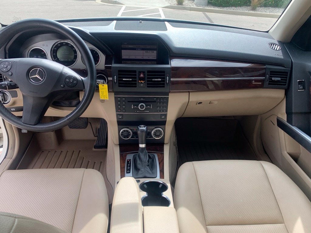 Used 2010 White Mercedes-Benz GLK 350 image 9