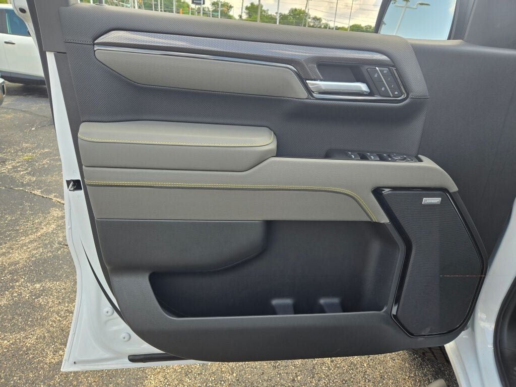2026 Chevrolet Silverado 1500 ZR2 - Photo 24