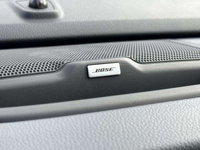 Used 2019 Gray Chevrolet Z71 image 33