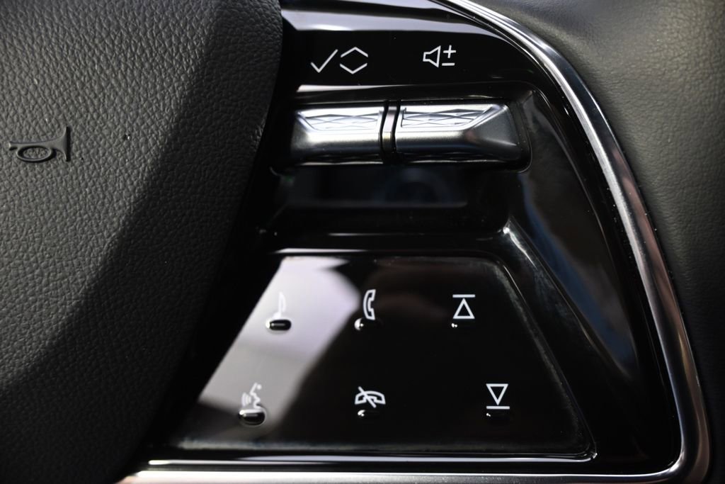 2025 Cadillac LYRIQ Sport 3 - Photo 35