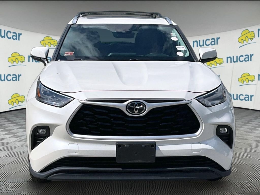 Used 2021 White Toyota XLE image 2