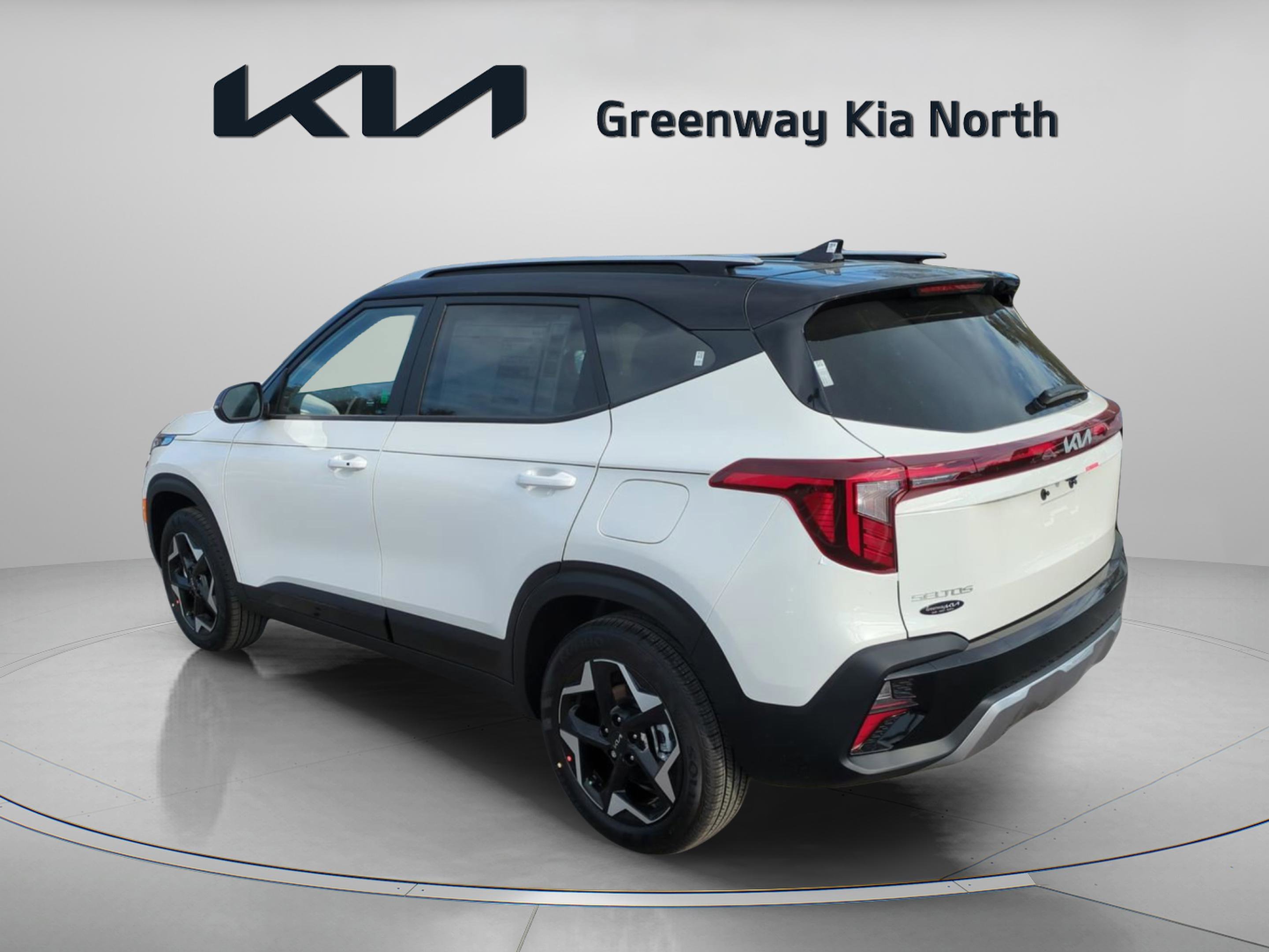 New 2026 Clear White/Black Roof Kia S image 6