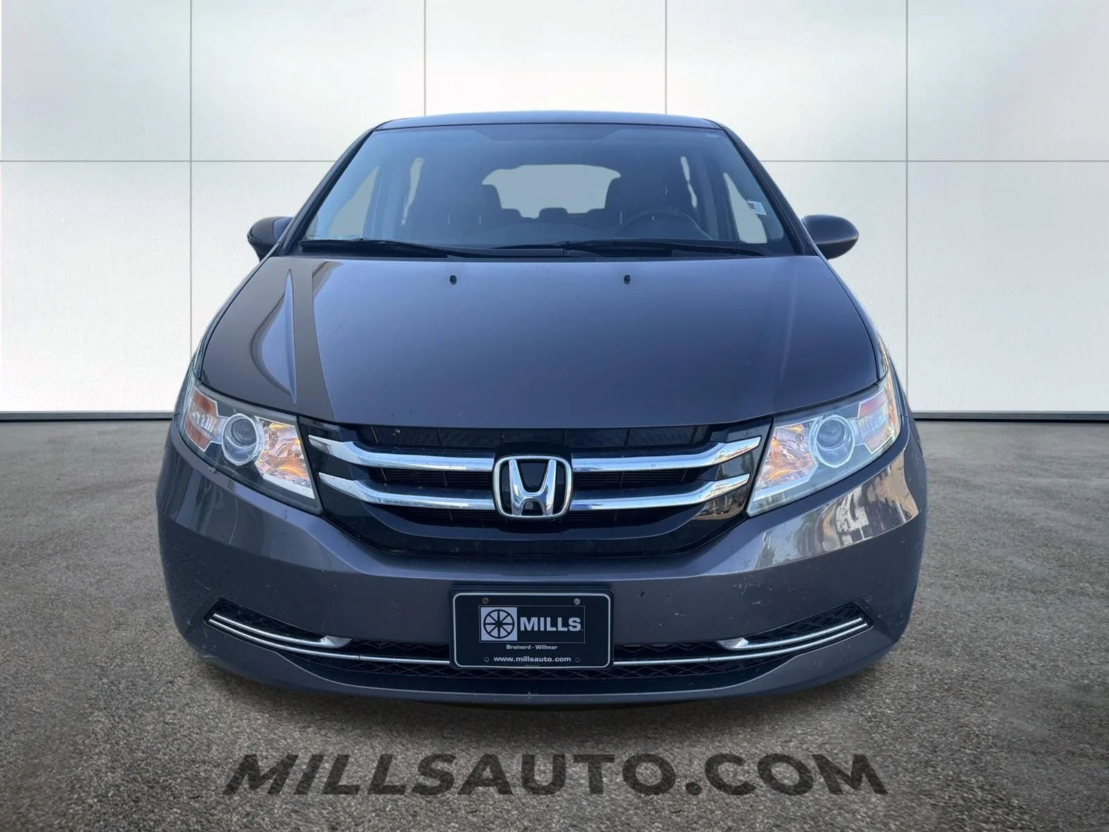 Used 2016 Honda Odyssey SE with VIN 5FNRL5H38GB043359 for sale in Baxter, MN