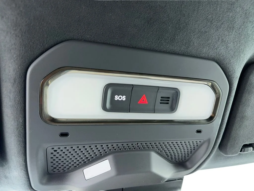 Used 2022 Green Rivian Adventure NAV,CAM,PANO,CLMT STS,BLIND SPOT image 39
