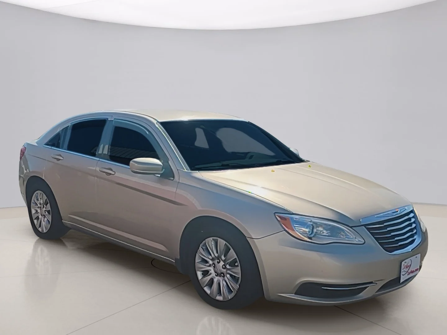 Used 2014 Gold Chrysler LX image 7