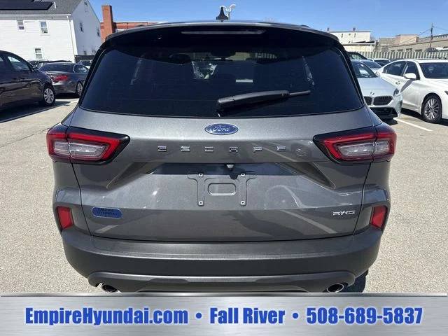 2025 Ford Escape ST-Line Select - Photo 4