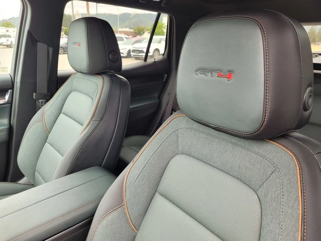 2026 GMC Terrain AT4 - Photo 13