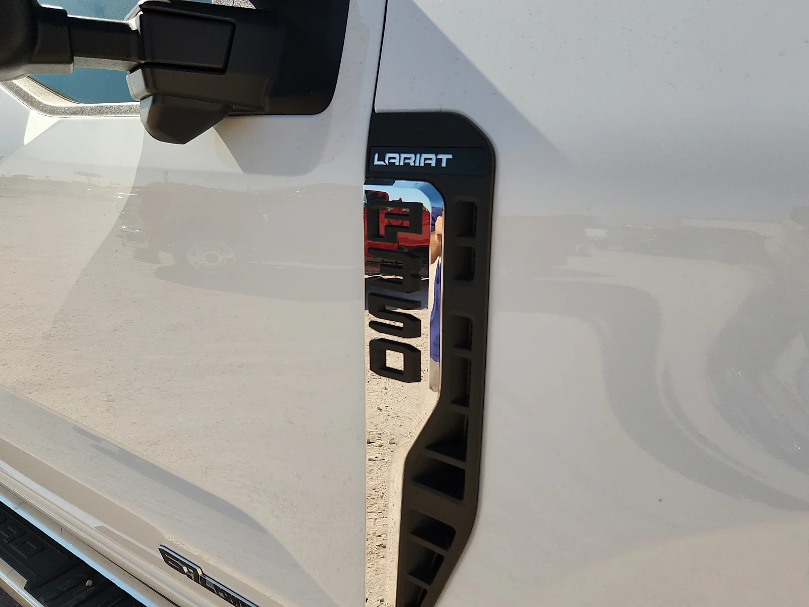 New 2026 Oxford White Ford Lariat image 10
