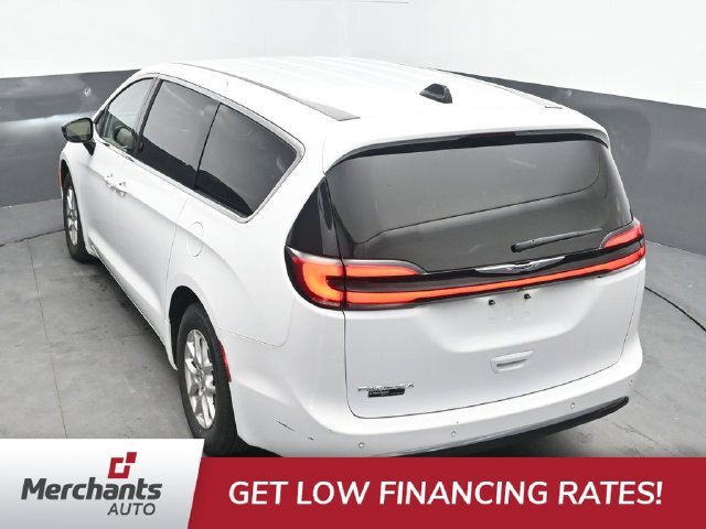 Used 2024 White Chrysler Touring L image 28