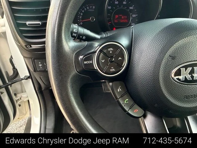 Used 2019 White Kia Plus image 17