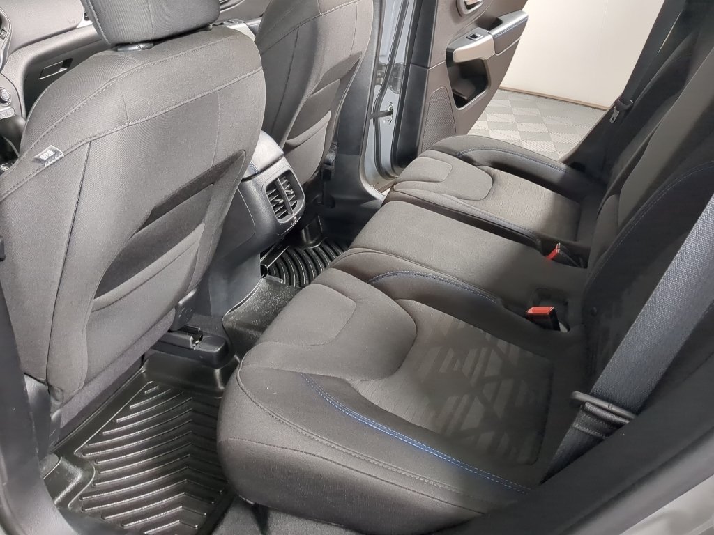 Used 2019 Sting-Gray Clearcoat Jeep Upland image 15