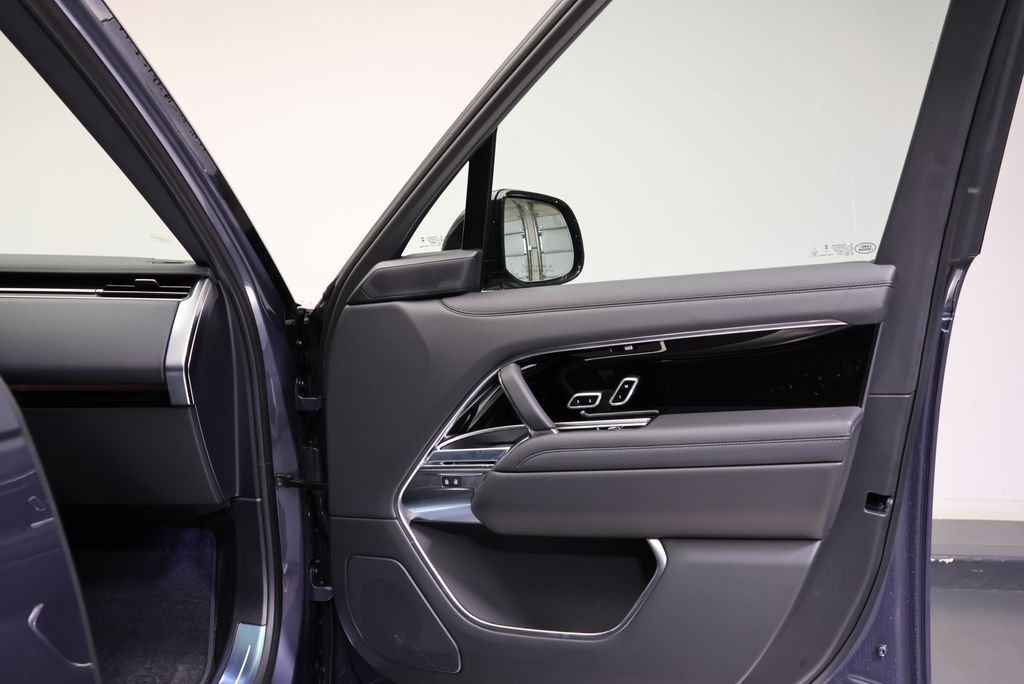 2026 Land Rover Range Rover SE - Photo 36