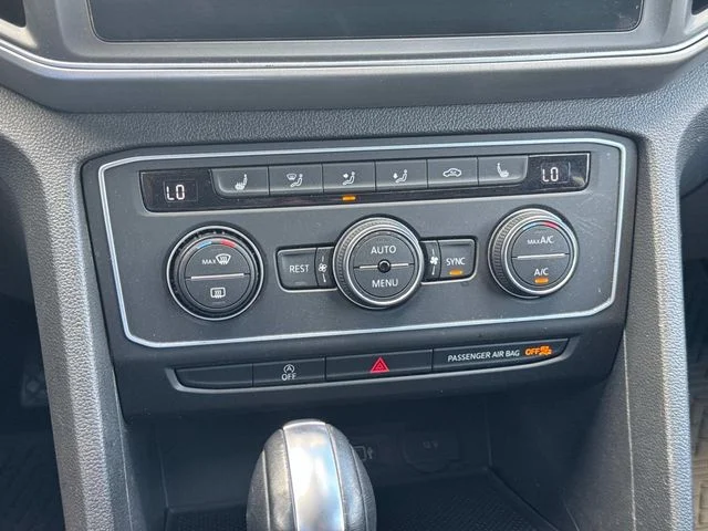 Used 2019 Red Volkswagen 3.6L V6 SE image 35