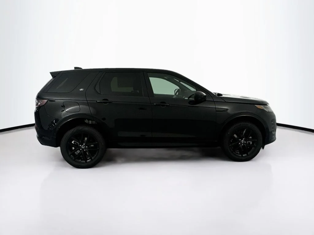 New 2026 Santorini Black Land Rover Landmark image 4