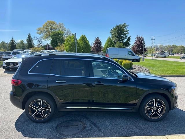 New 2026 Night Black Mercedes-Benz GLB 250 image 49