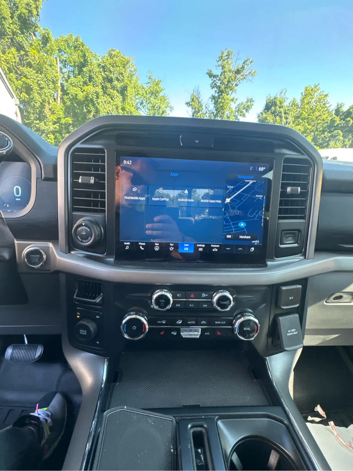 Used 2025 Agate Black Ford XLT image 17