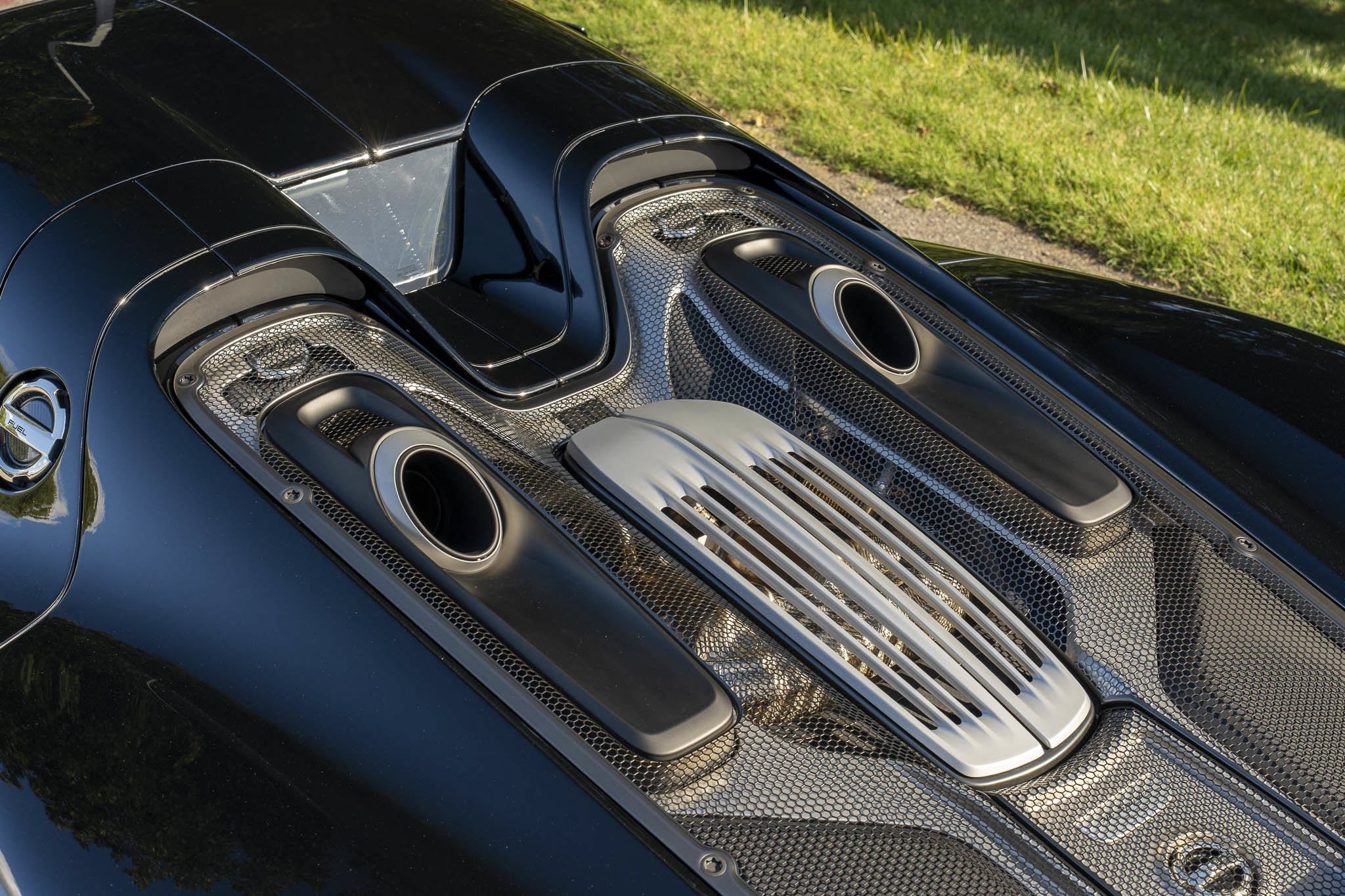 Used 2015 Black Porsche  image 23