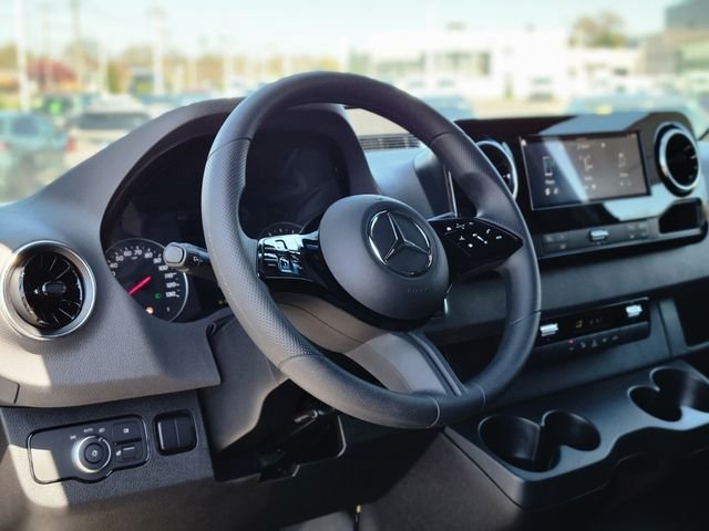 New 2025 Gray Mercedes-Benz Cargo 170 WB image 14