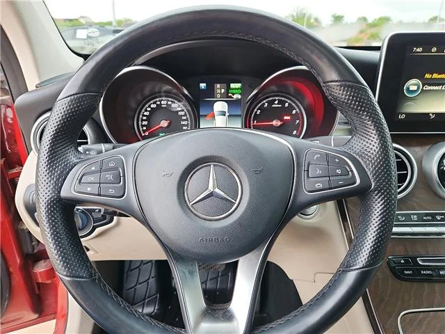 Used 2019 Designo Cardinal Red Metallic Mercedes-Benz GLC 350e All-wheel Drive 4MATIC® image 19