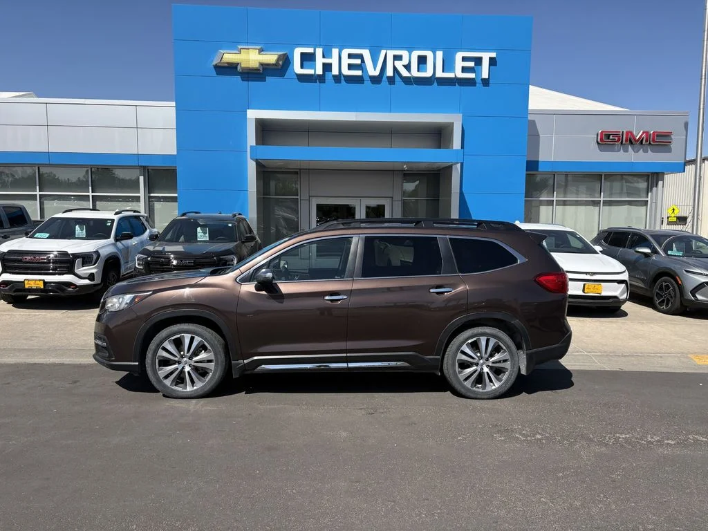 2020 Subaru Ascent Touring's photo