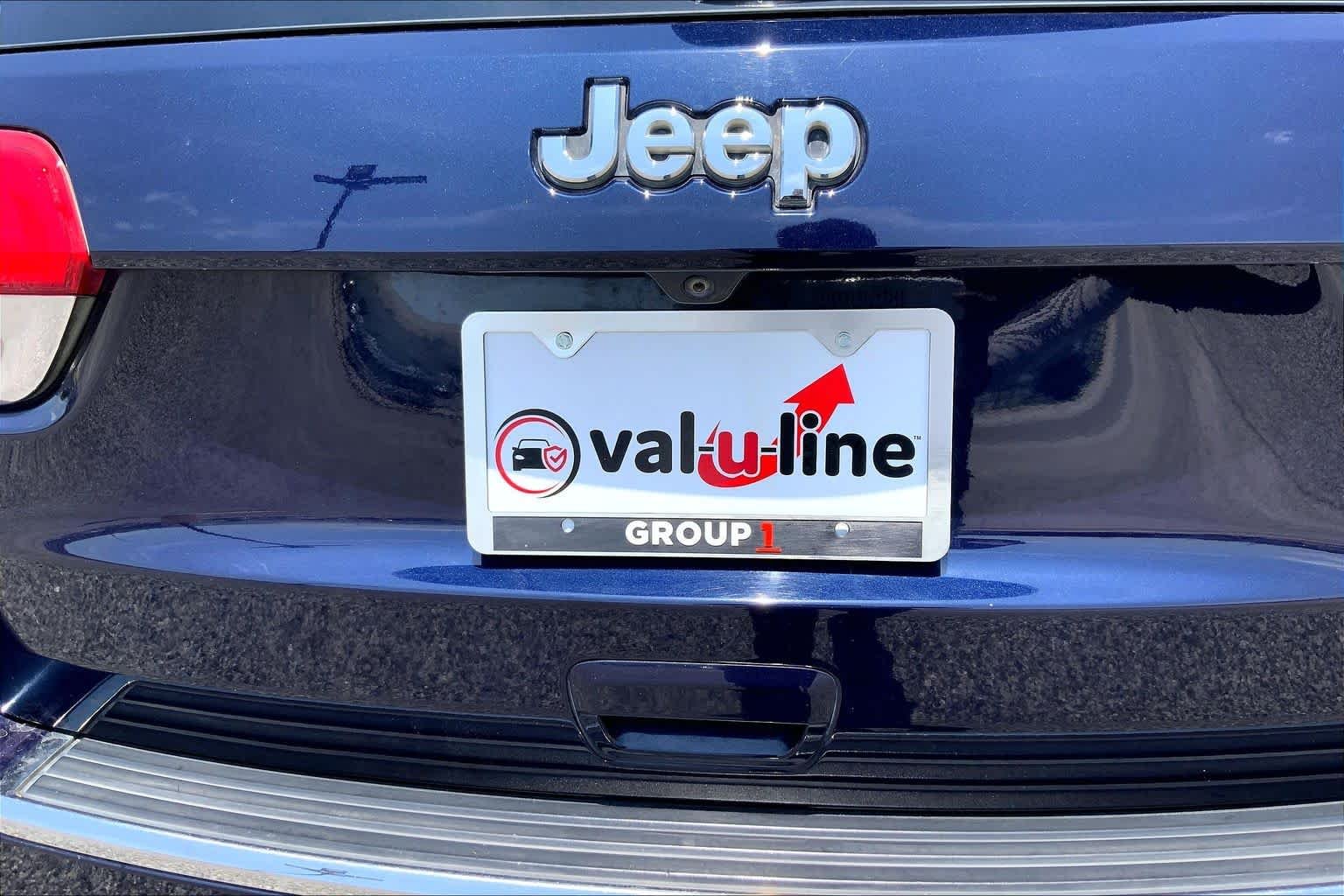 Used 2015 True Blue Pearlcoat Jeep Overland image 12