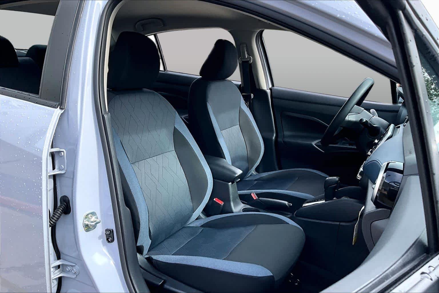 Certified Used 2025 Gray Sky Pearl Nissan SV image 9