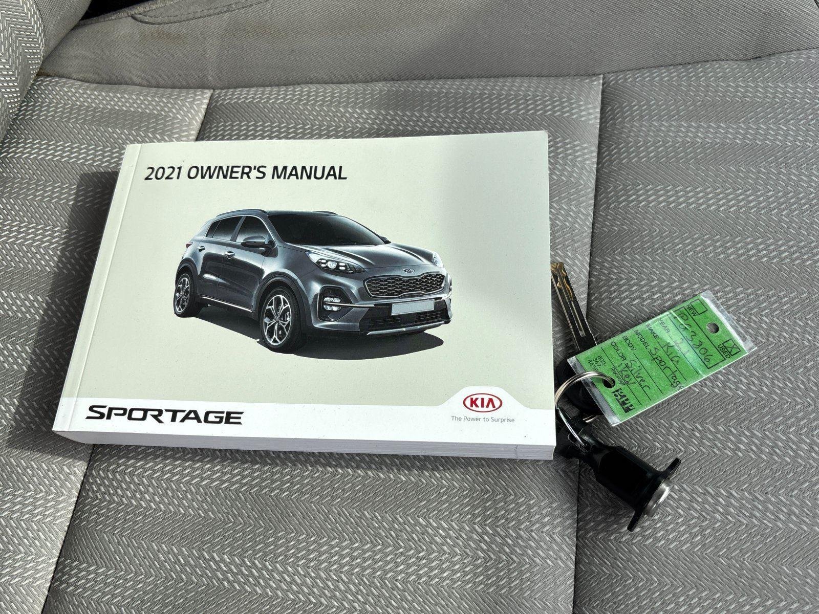 Used 2021 Sparkling Silver Kia LX image 41