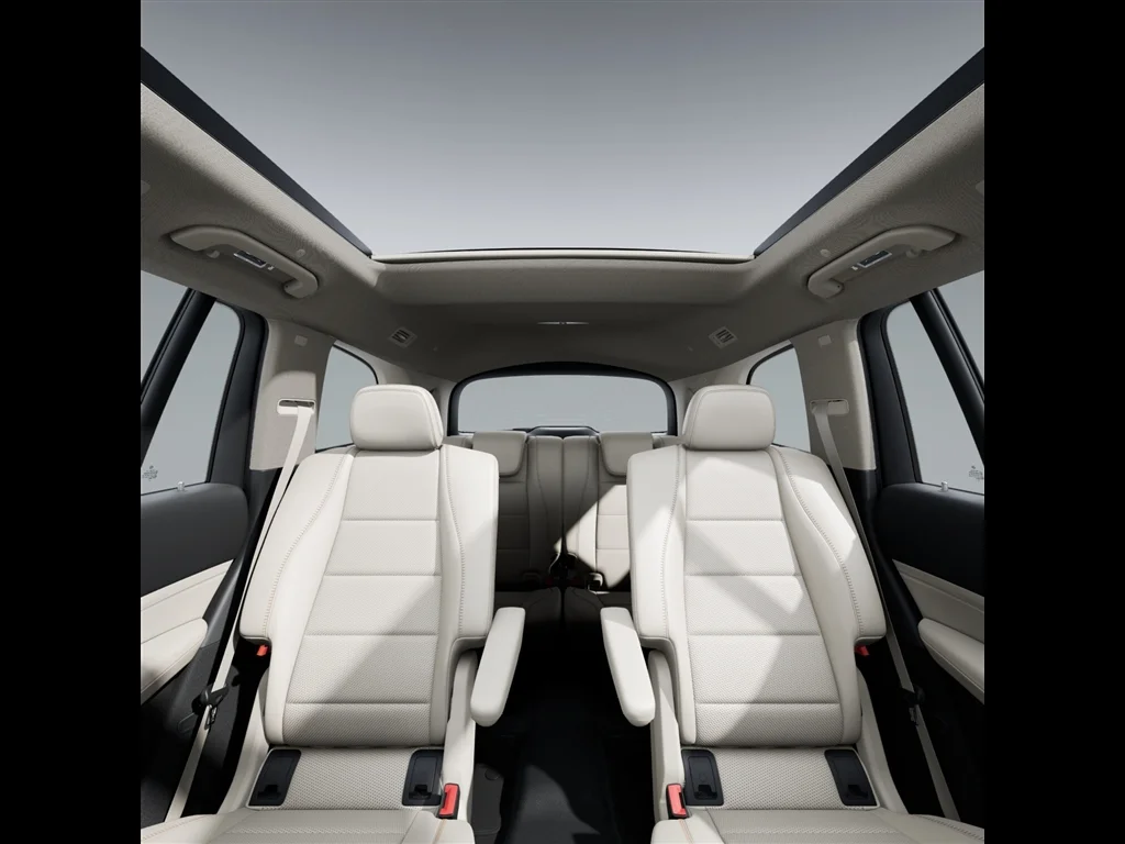 New 2027 Polar White Mercedes-Benz GLS 450 image 44