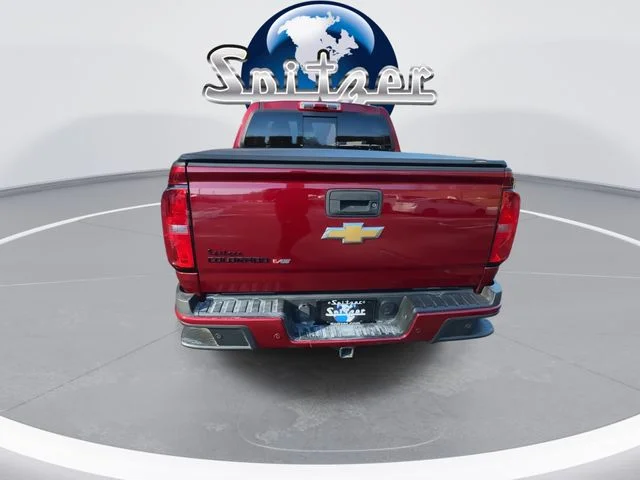 Used 2019 Red Chevrolet Z71 image 8