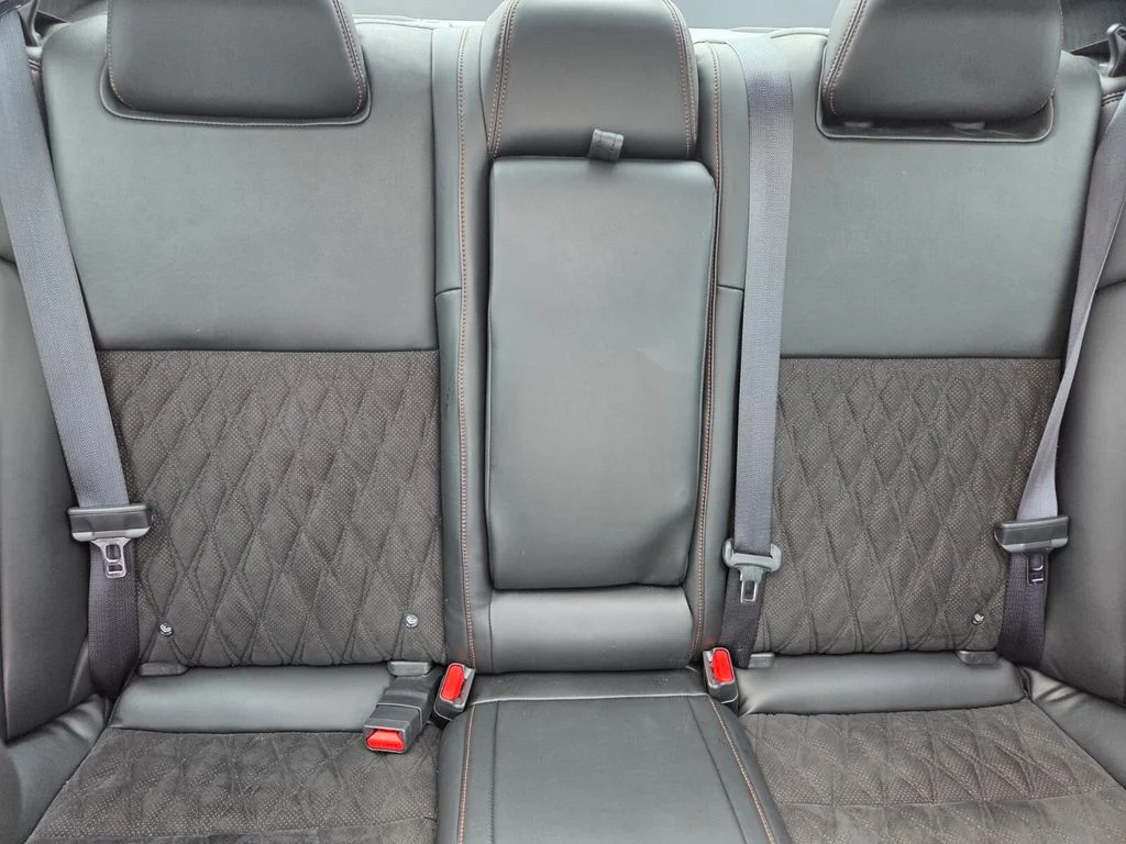 Used 2023 White Nissan SR image 31
