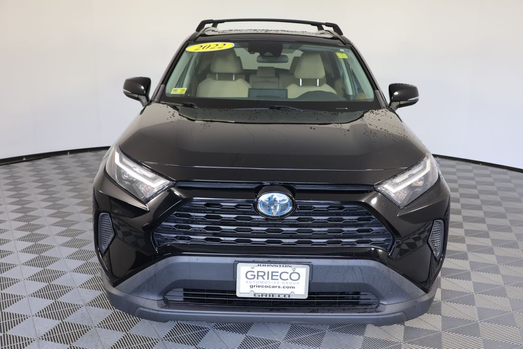 Used 2022 Black Toyota XLE image 3